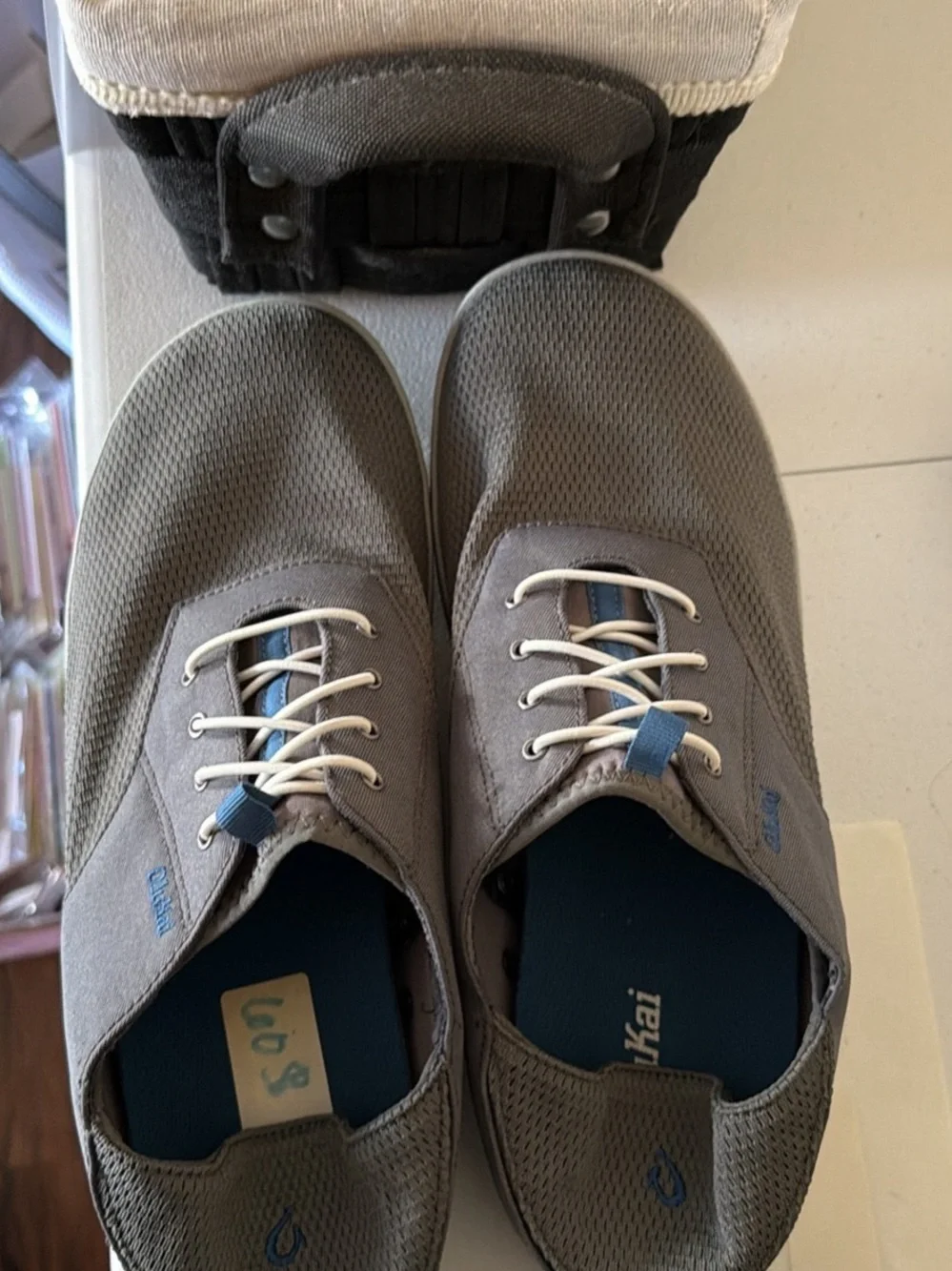 OluKai Men’s bluish Gray Knit Lace-Up Sneakers size 12